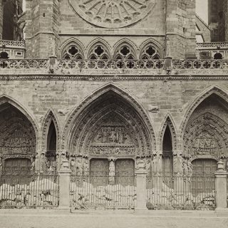 2. Pórtico de la Catedral de León. LAURENT